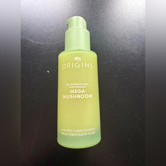 Origins Mega-Mushroom Dark Spot Corrector Serum